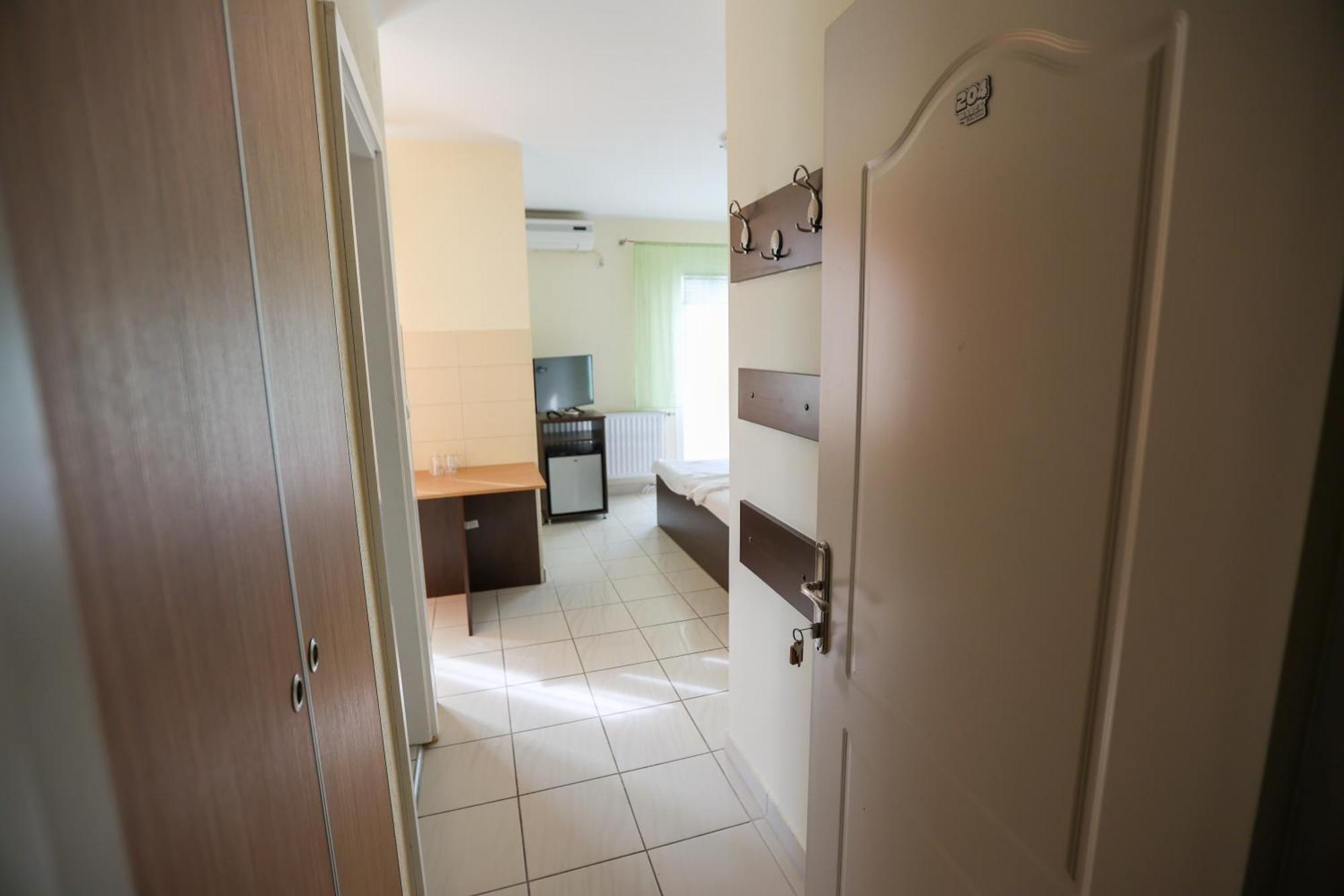 Hotel Marex Centar Jabuka Zewnętrze zdjęcie