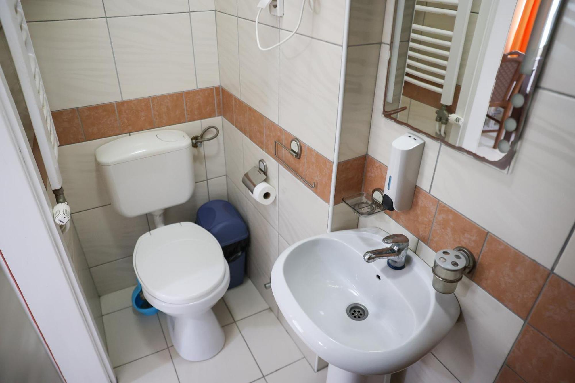 Hotel Marex Centar Jabuka Zewnętrze zdjęcie